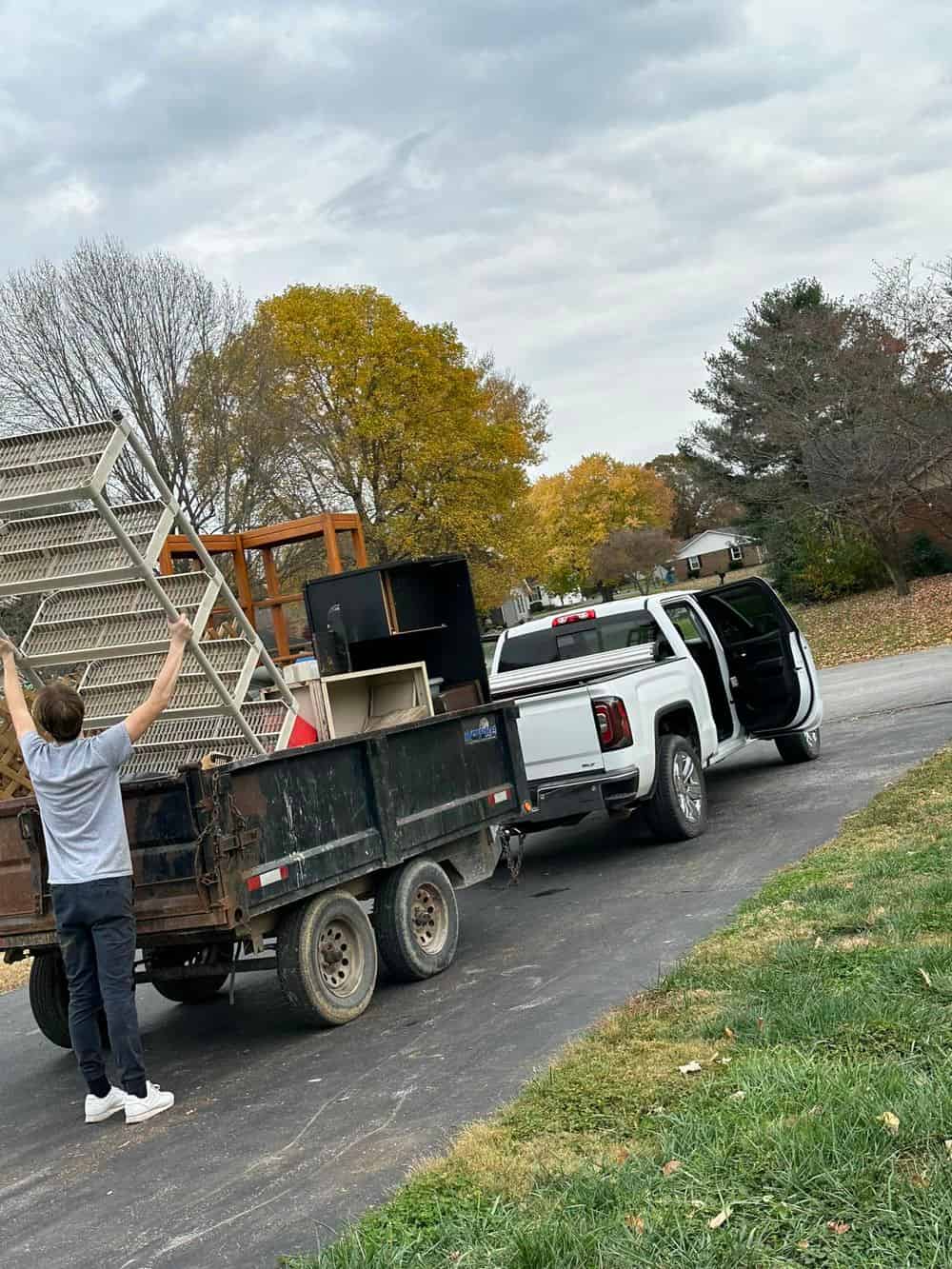 Furniture & Appliance Pickup image